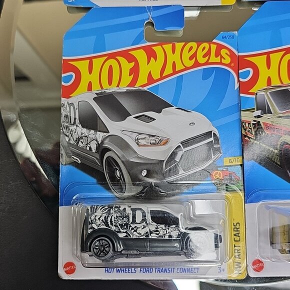 Four Hot Wheels Diecast Art Car Humvee Transit Dodger 67 C10 Sealed 161 67 64 83 - Picture 4 of 10